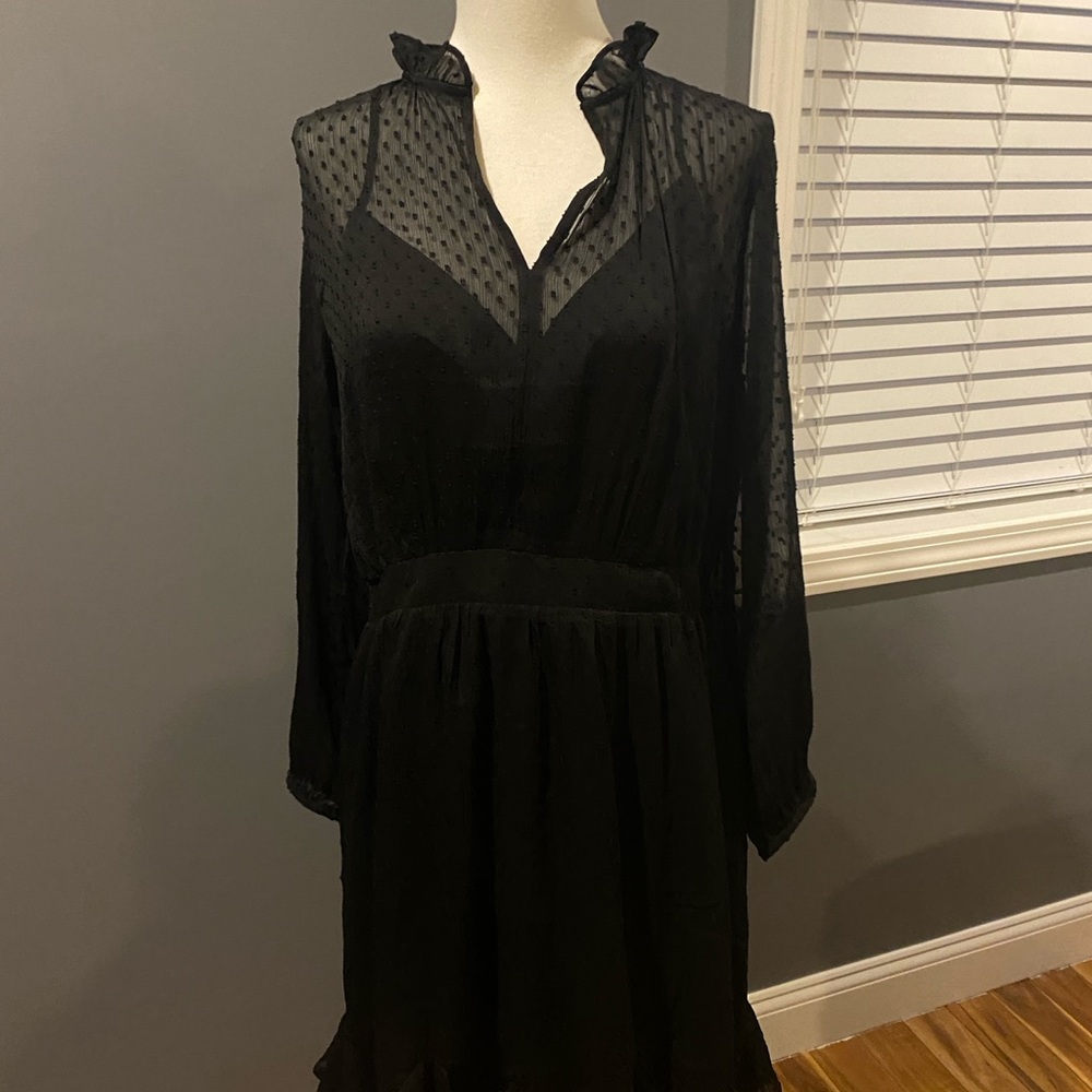 NWT Loft chiffon dress with slip underneath. Black size 10